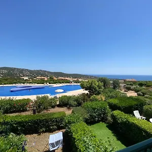  Appartement Appart. Vue Mer Avec Piscine - Golfe De St Tropez